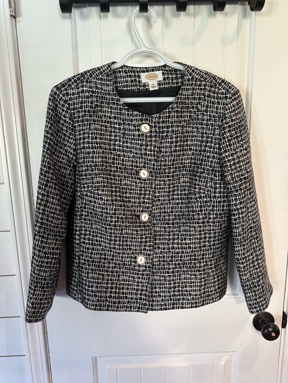 Talbots Black & White vintage 100% silk  Grid-Patterned Button Front Blazer